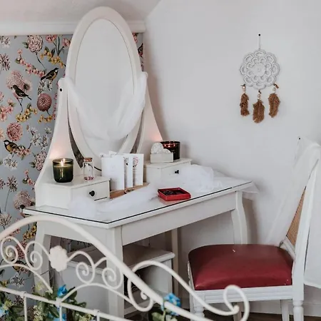 Holiday home Zaczarowana Furmanka Antolka