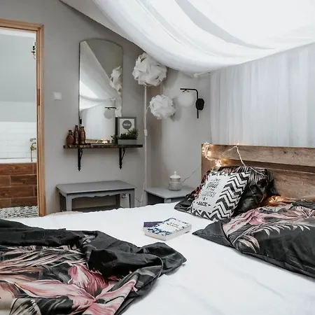 Zaczarowana Furmanka Tatil Evi