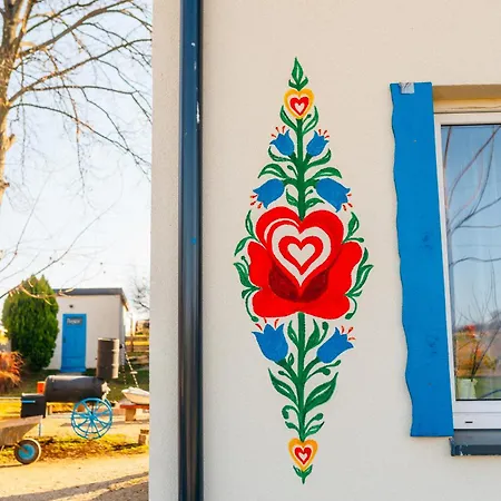 Holiday home Zaczarowana Furmanka Antolka